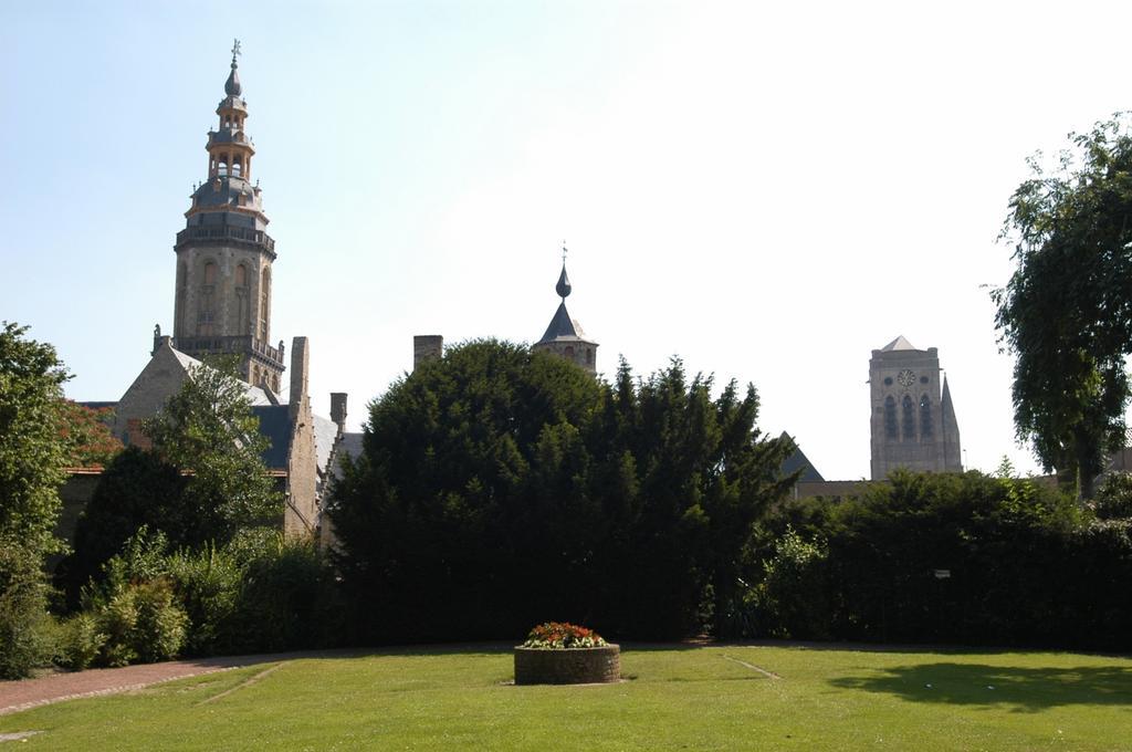 Hotel Croonhof Veurne Exteriör bild