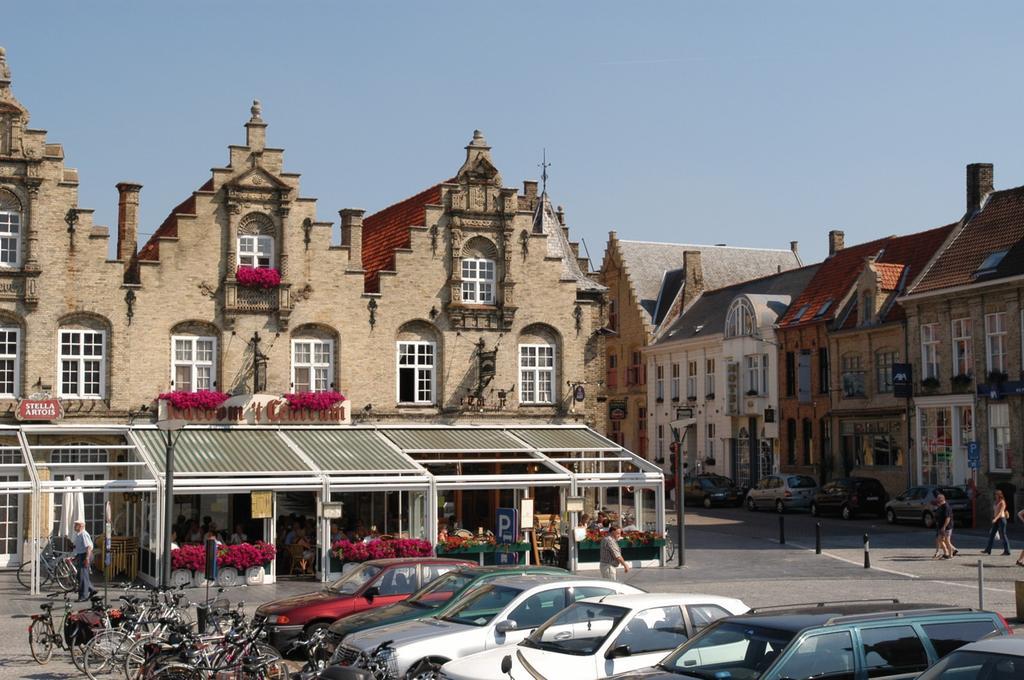 Hotel Croonhof Veurne Exteriör bild